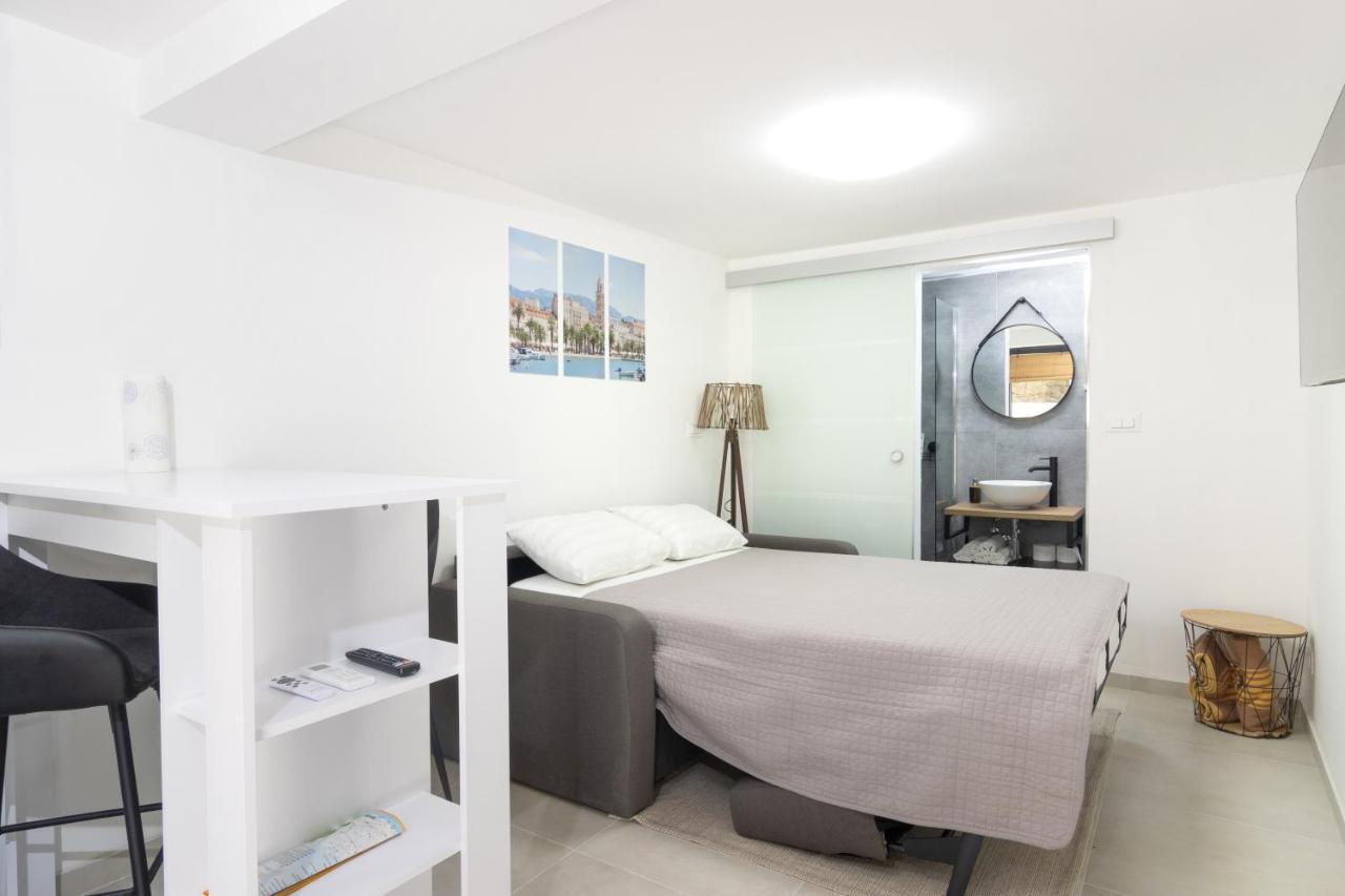 Studio Tina In Centar With Parking Split Buitenkant foto